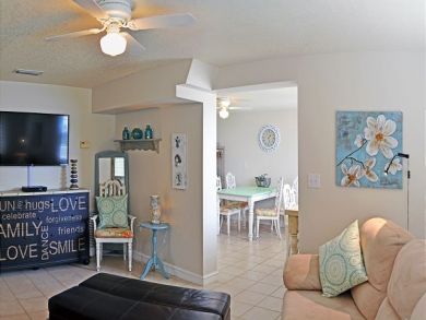 Anna Maria Island Vacation Rental 2 bedroom Steps From Beach